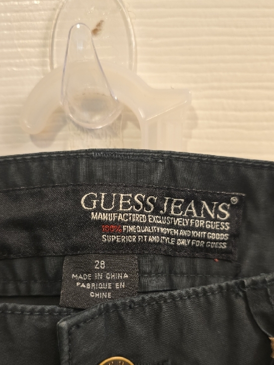 Guess Jeans Black Denim Cargo Capri Pants with Button Accent - Picture 2 of 6